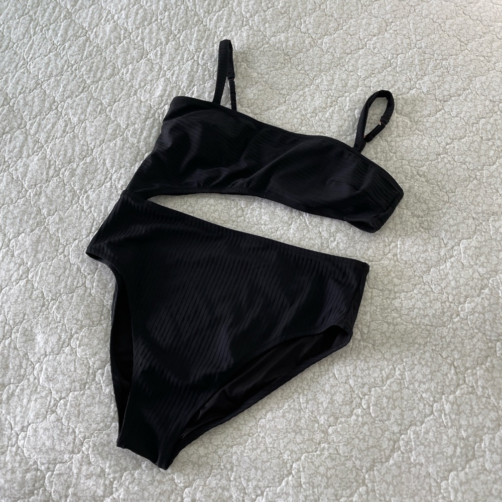 Shade & Shore Cut Out Swimsuit
